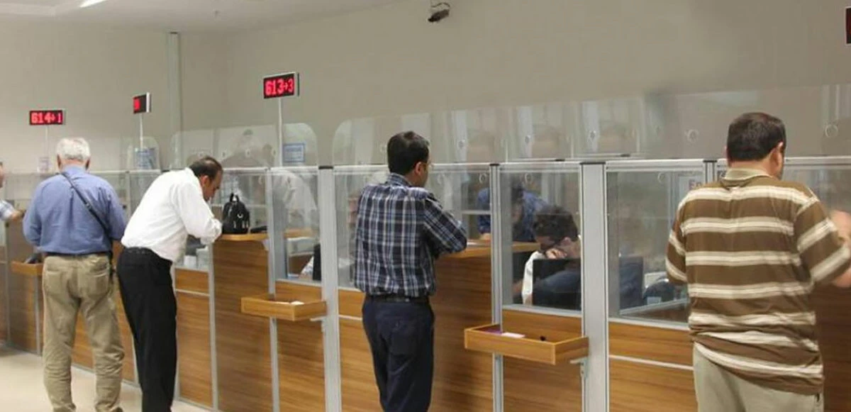 Banka tuvaletinde gizli kamera skandalı! Aylarca kadınların müstehcen görüntülerini izlemiş