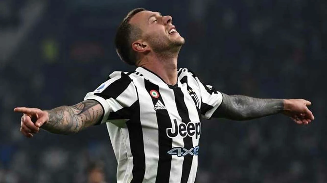 Galatasaray, Juventus'un yıldızının peşinde!