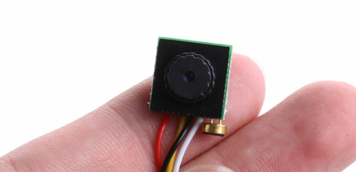 Banka tuvaletinde gizli kamera skandalı! Aylarca kadınların müstehcen görüntülerini izlemiş