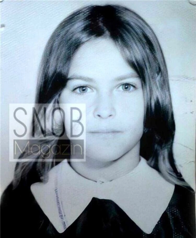 Hülya Avşar’ın çocukluk fotoğrafı ortaya çıktı: O gün neyse, bugünde aynı dedirtti