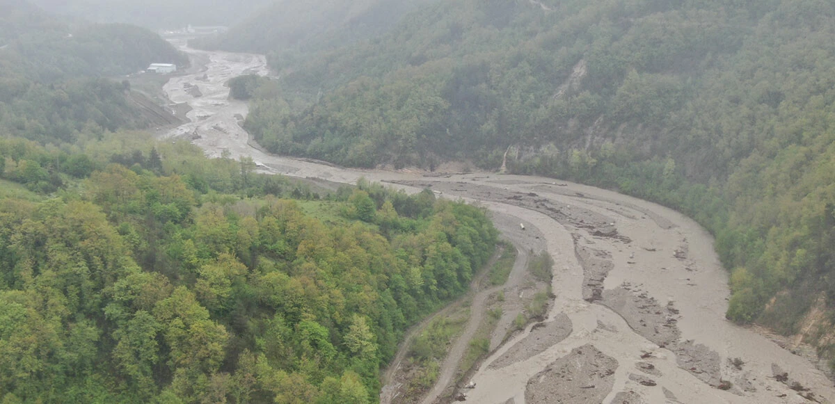 Kastamonu’da sel felaketi! 15 köprü zarar gördü