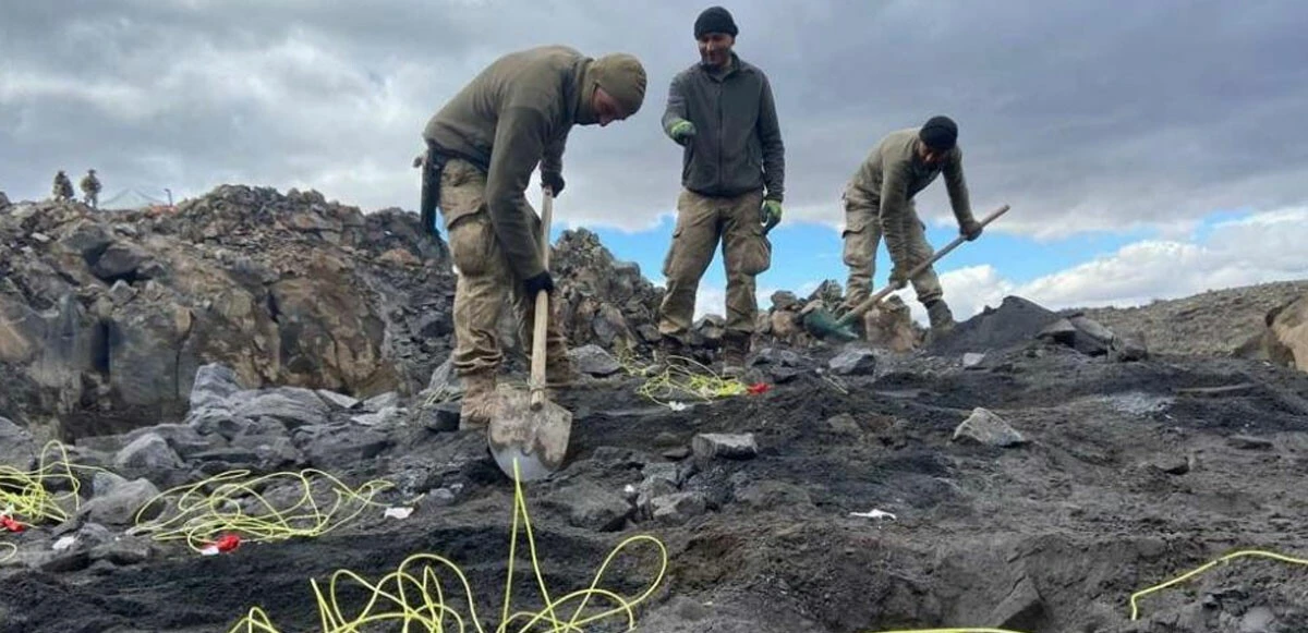 Son dakika! PKK'nın Ağrı grubuna büyük darbe: Ağrı Dağı sorumlusu dahil 11 terörist öldürüldü