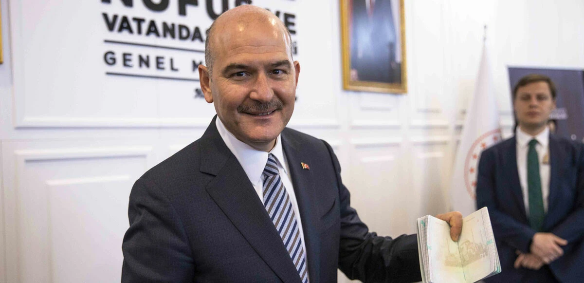 Bakan Soylu duyurdu: Sürücü belgelerinde 'Türkiye' yazacak