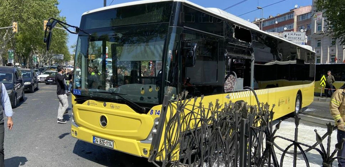 Son dakika! İstanbul'da feci kaza: Otobüsle tramvay çarpıştı