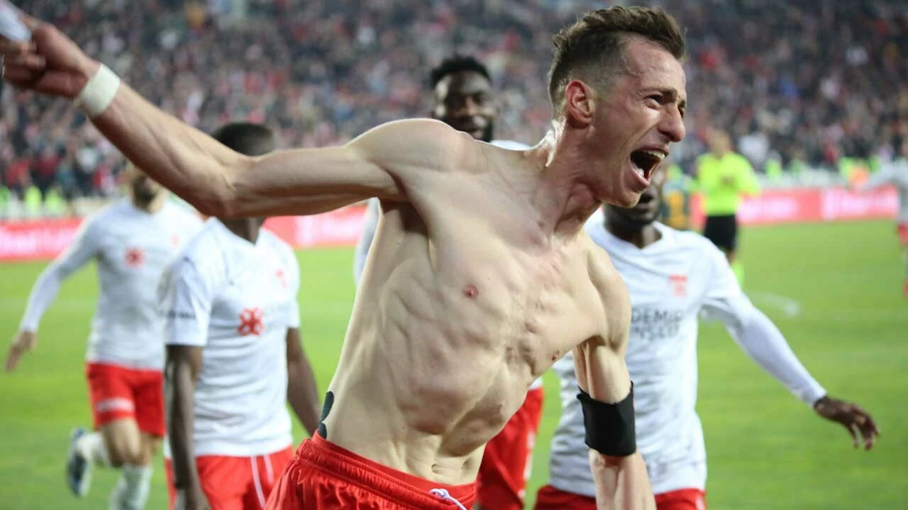 Ziraat Türkiye Kupası'nda finalistler belli oldu: Kayserispor-Sivasspor...