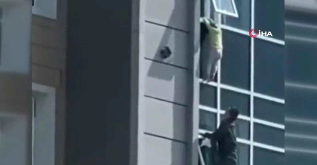 8. katta asılı kalan çocuğu kahramanca kurtardı ödüllendirildi