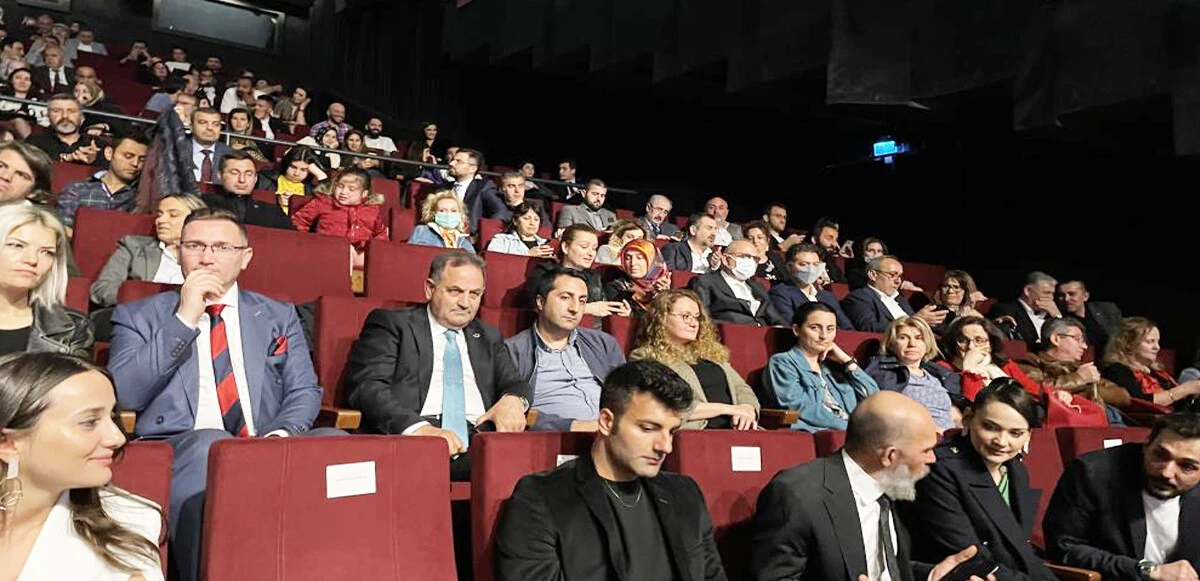 'Kurtuluş Hattı' filminin galası yapıldı! Kurtuluş savaşının gizli kahramanının hikayesi sinemalarda