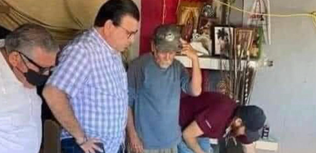 Film gibi olay! Evindeki kanepede uyurken tünele düştü