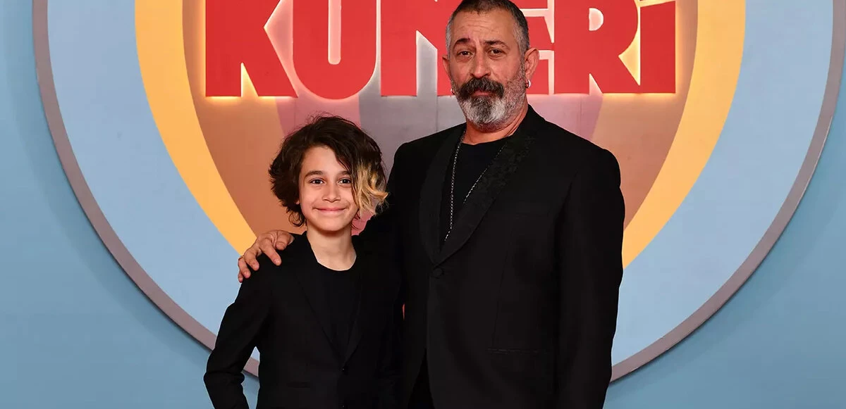 Cem Yılmaz'ın oğlu Kemal Yılmaz'ın son halini görenler şaşkınlığını gizleyemedi! Yeni tarzıyla dikkat çekti