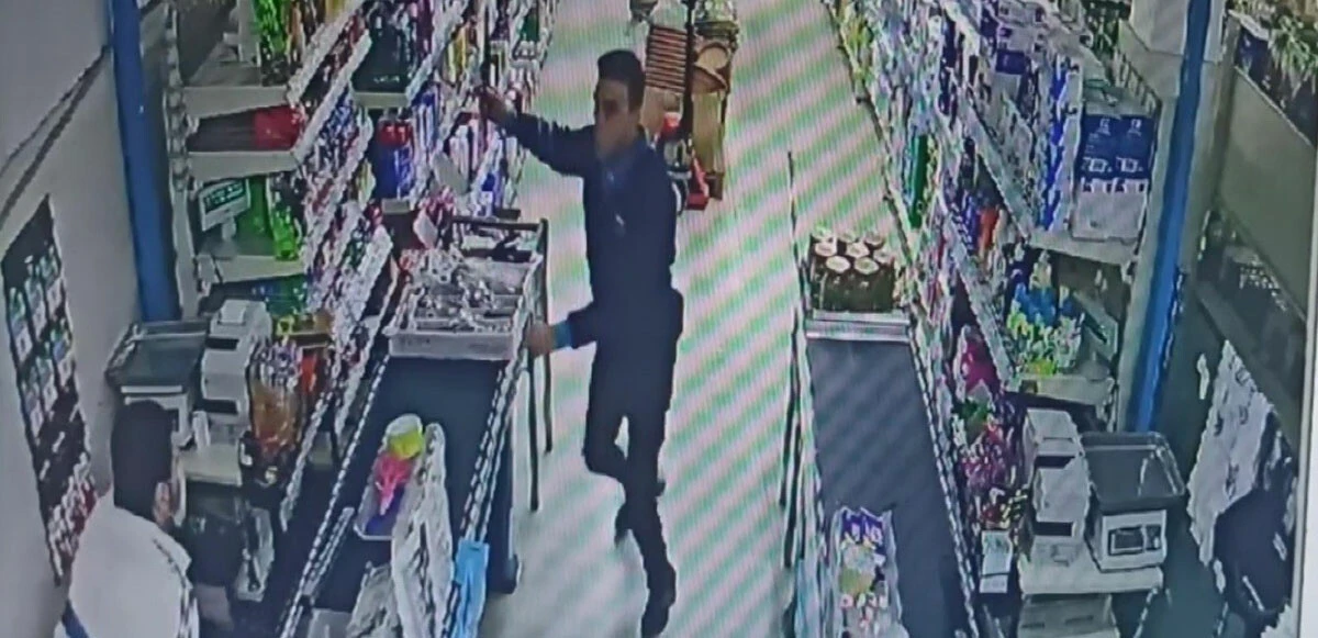 Satırlı hırsızı market çalışanı bıçakla kovaladı