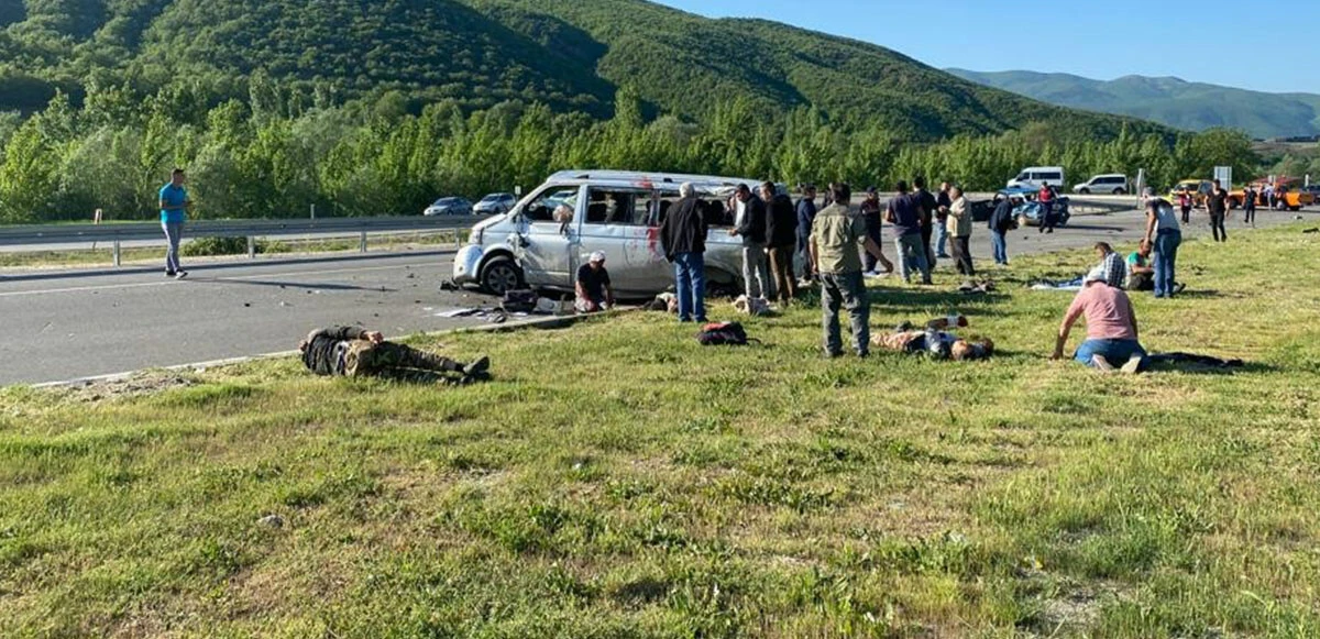 Tokat’ta feci kaza! Çok sayıda ölü ve yaralı var