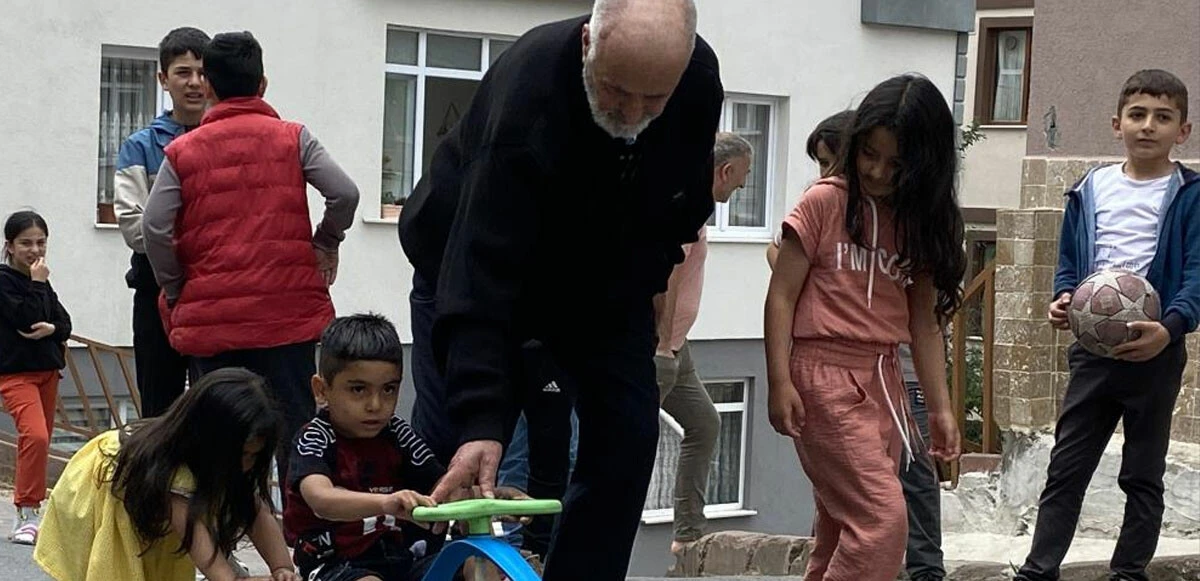 Üstünden cip geçti, burnu bile kanamadı! Ölüm 4 yaşındaki çocuğu teğet geçti