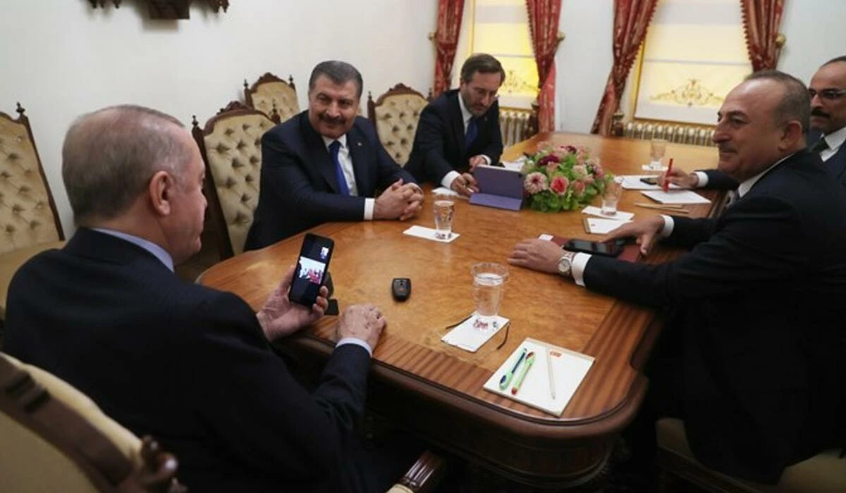 Cumhurbaşkanı Erdoğan'dan şampiyon boksörlere tebrik: Şimdi hedef olimpiyatlar