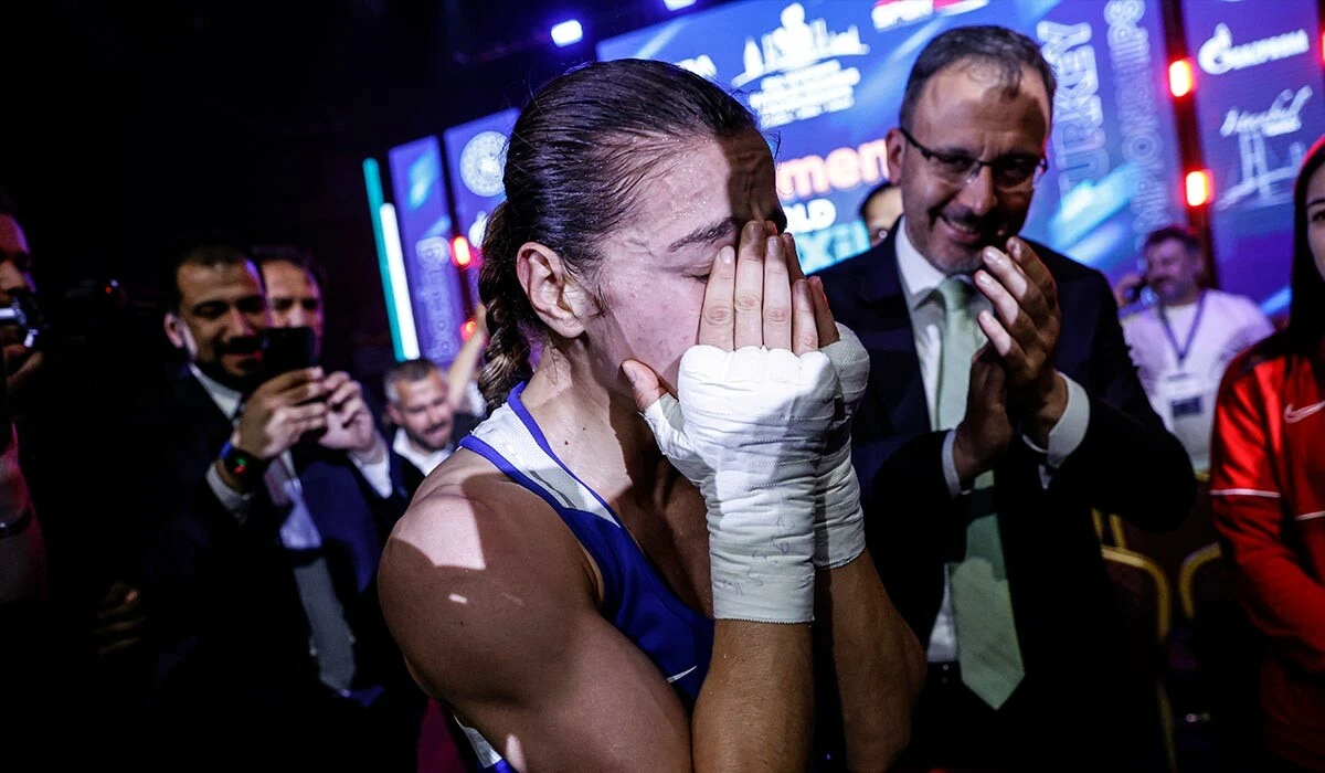 Son dakika!  Dünya Kadınlar Boks Şampiyonası'nda millilerimizden 5 altın madalya! Milli boksörlerimiz tarihe geçti