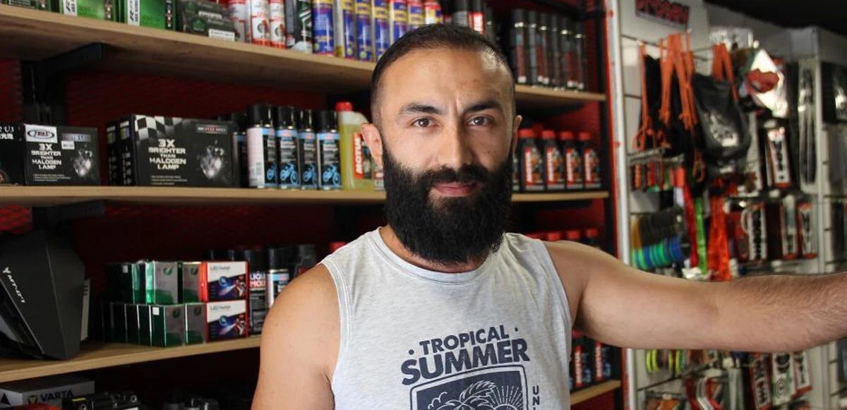 İzmir’de rüşvet iddiası gizli kamera ile ispatlandı! Konak Belediyesi çalışanının foyası bir bir ortaya çıktı