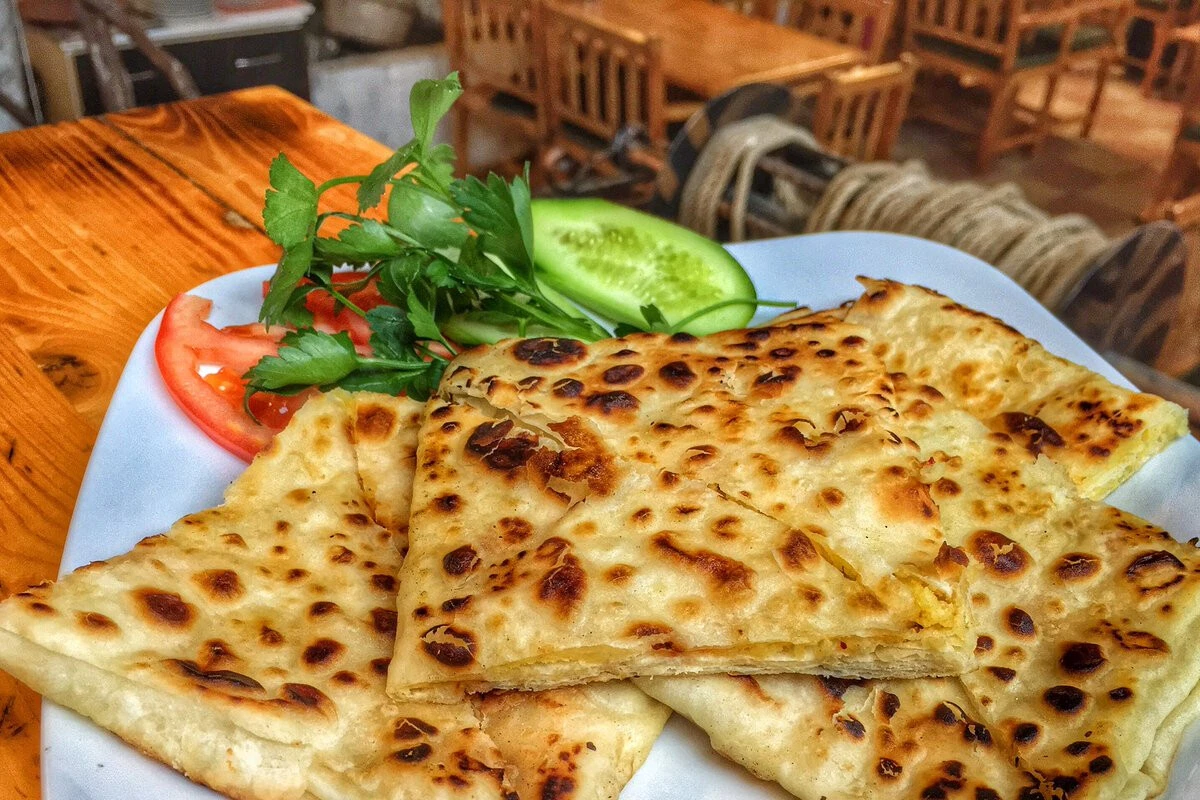 Buram buram kokusu evin her köşesini saracak, lezzetiyle baş döndürecek: Anne eli değmiş gibi çıtır çıtır ev yapımı kolay gözleme tarifi