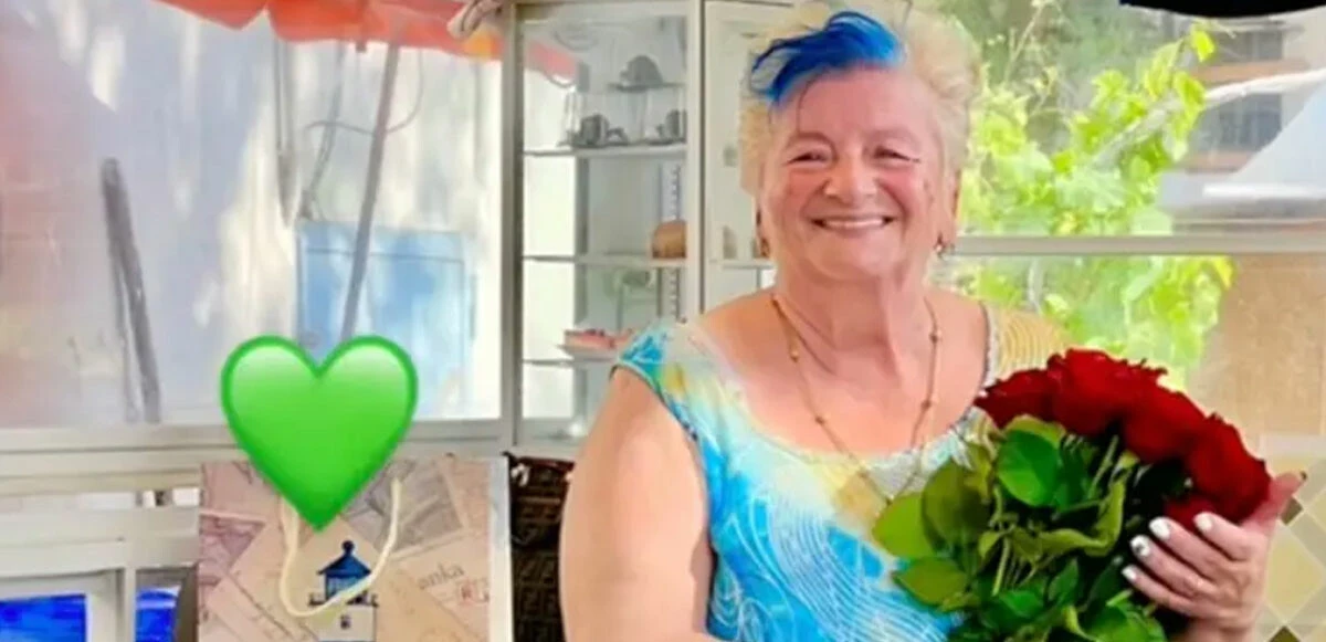 TikTok'ta gündem olan video: 19 yaşında genç 76 yaşındaki emekli kız arkadaşına evlilik teklifi etti