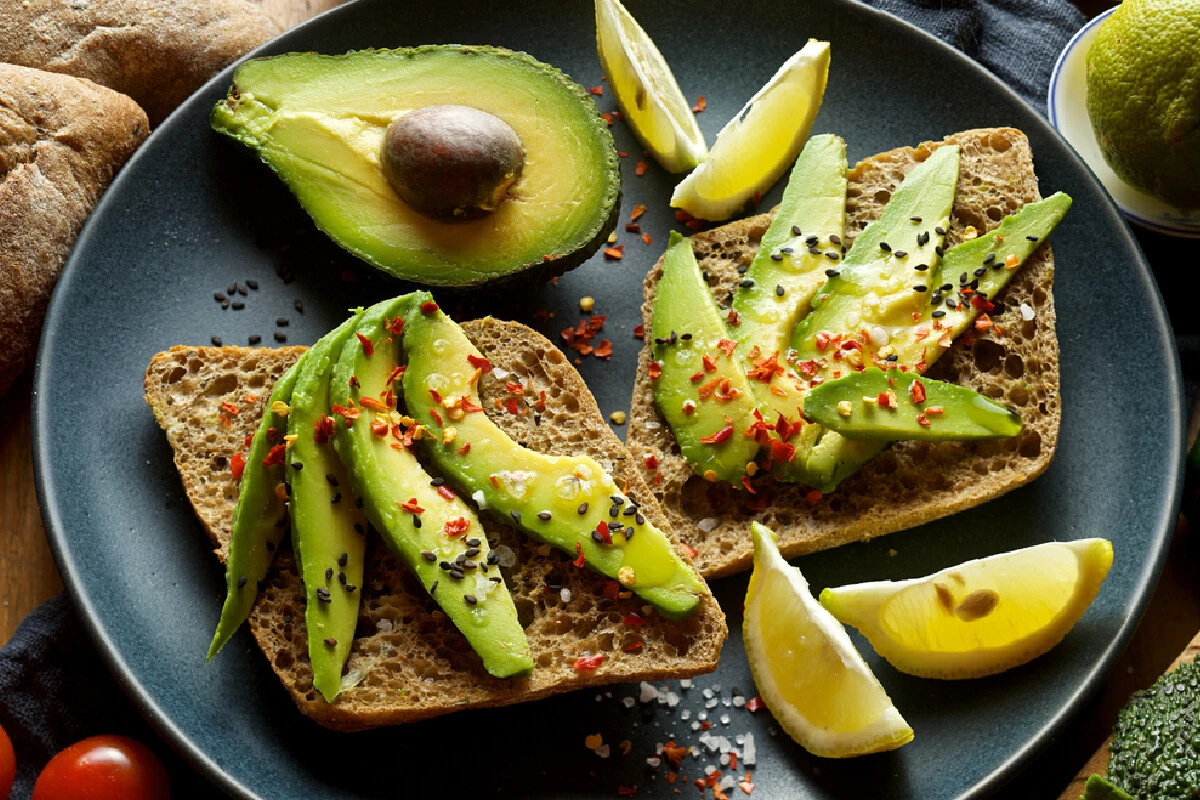 Dünyaca ünlü Doktor Mehmet Öz açıkladı: Bir gram bile yağınız kalmayacak! İşte zayıflatan 6 besin