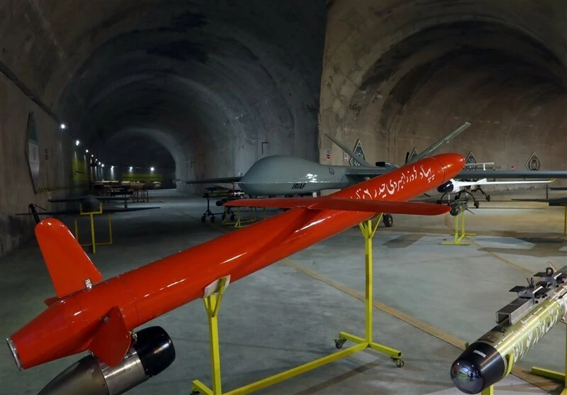 İran yer altındaki gizli İHA/SİHA üssüyle gözdağı verdi