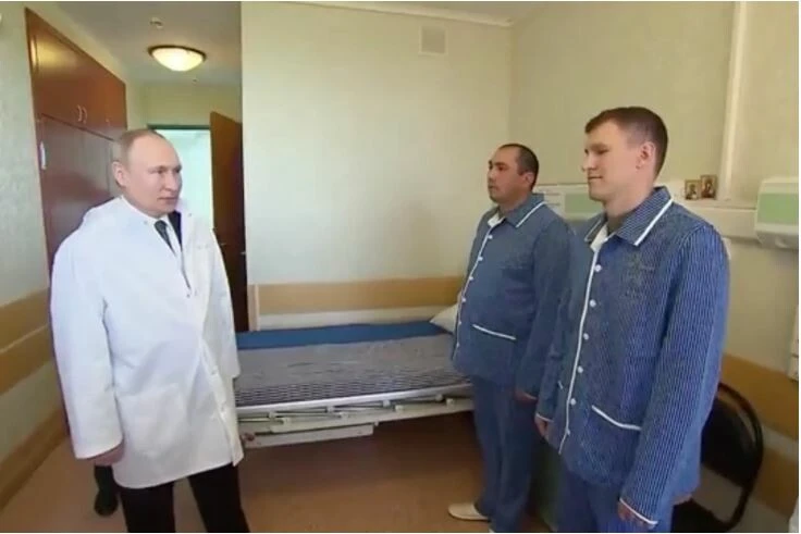 Halkın tepkisinden korkan Putin aktör kullanmaya başladı! Ziyaretler farklı, kişi aynı