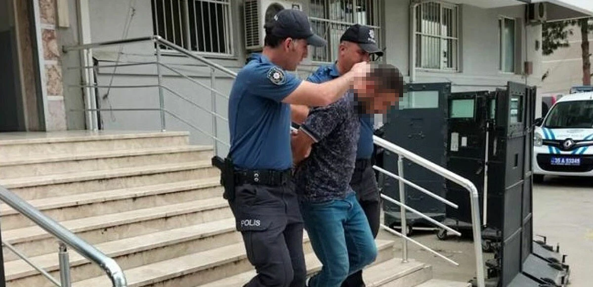 Trafik magandası ceza yazan polise yumrukla saldırdı