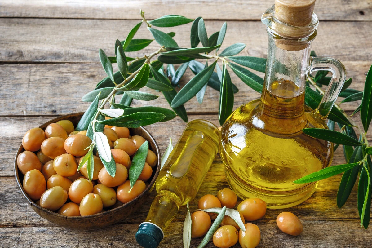 Canan Karatay ömrü uzatan gıdayı açıkladı: Kanserli hücreleri öldürüyor, kilo verdiriyor, baş ağrısının ise esamesi okunmuyor