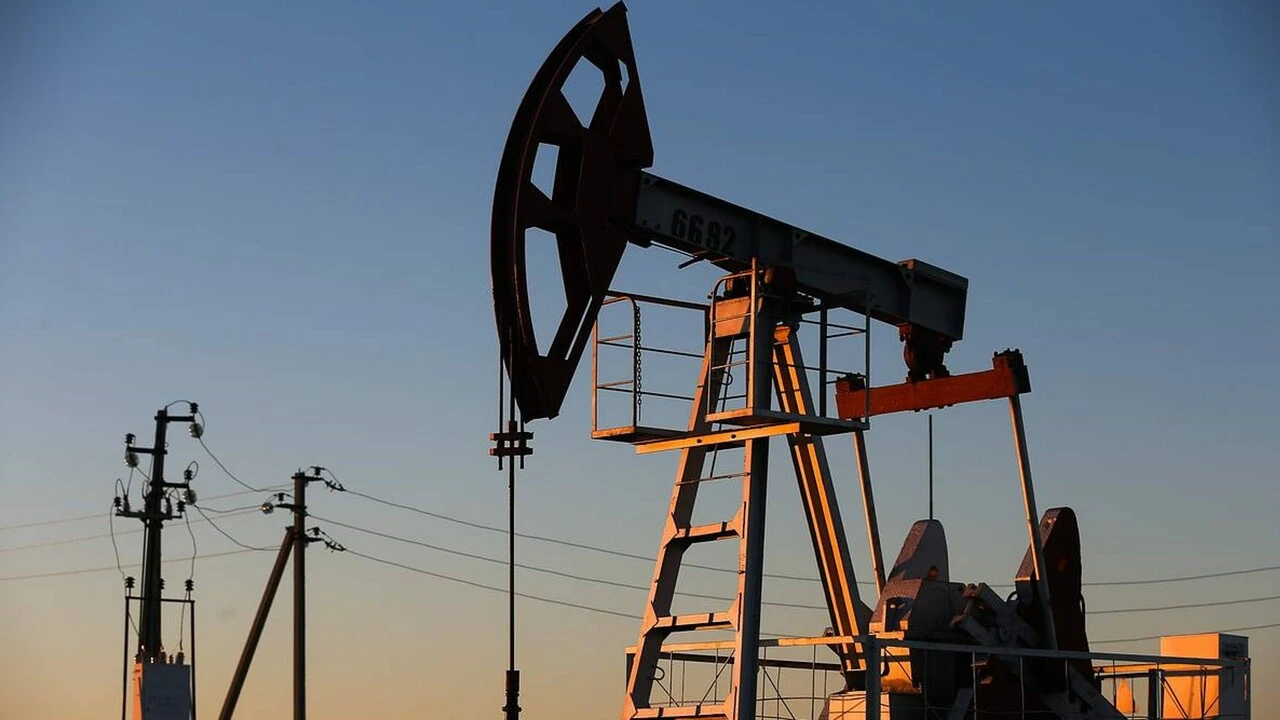 AB ambargo krizini çözdü, brent petrol uçtu: Bu en kötüsü, rekor artış gelecek! Benzin ve motorine zam var mı?