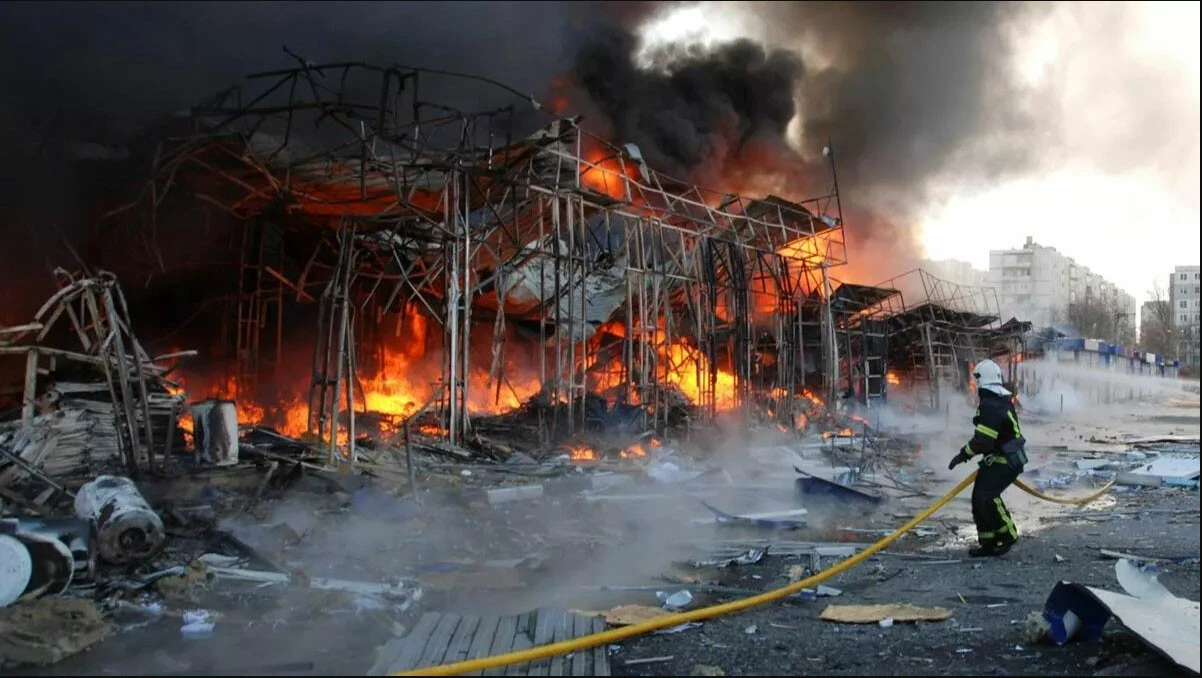 Ukrayna'nın doğusuna saatte 200 kez bomba düşüyor! Rus birlikleri ilerliyor