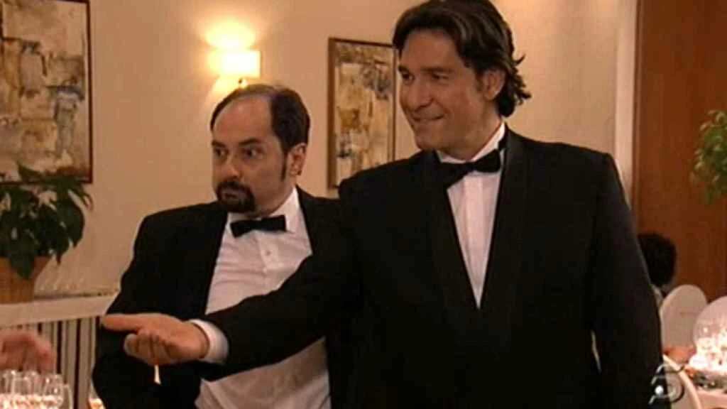 Eşiyle birlik olup teyzesini öldürdü! Ünlü oyuncu tutuklandı