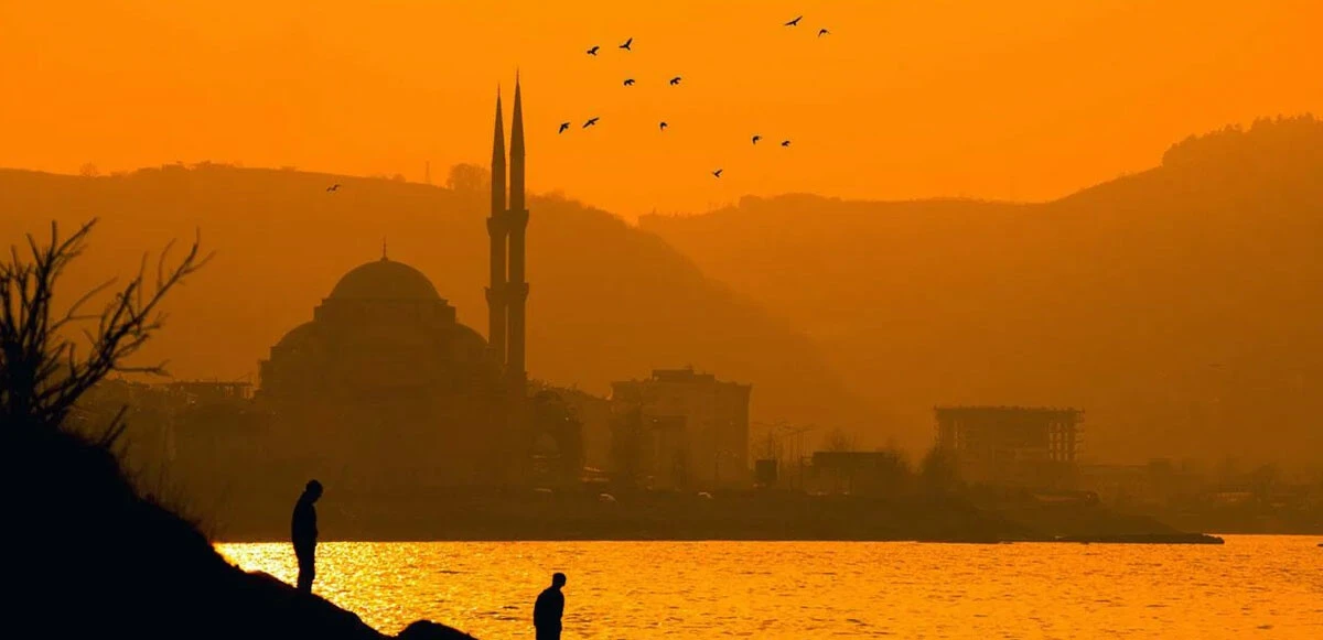 Meteoroloji saat verdi: Bugün başlayacak, günlerce sürecek! İstanbul dahil birçok kenti vuracak