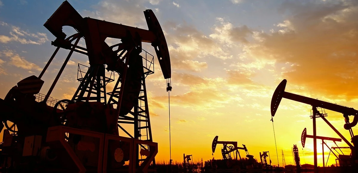 Çin'in dönüşü Brent petrol tahminlerini alt üst etti: Goldman Sachs'tan ürküten rakam geldi