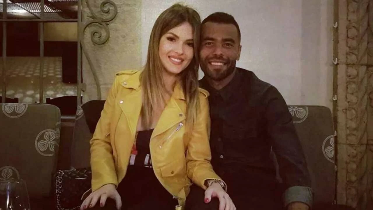 Ashley Cole <a href=