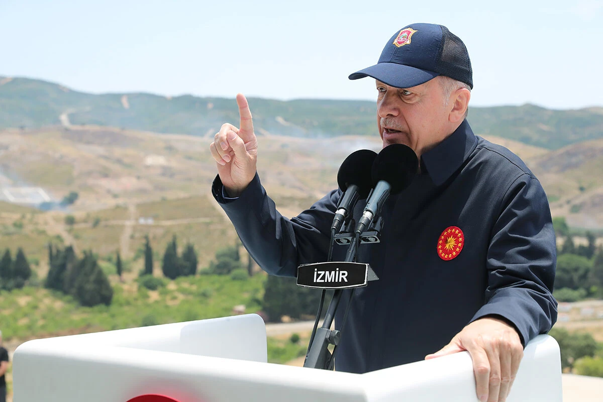 Son dakika! Cumhurbaşkanı Erdoğan'dan Yunanistan'a net mesaj: Şaka yapmıyorum, ciddi konuşuyorum