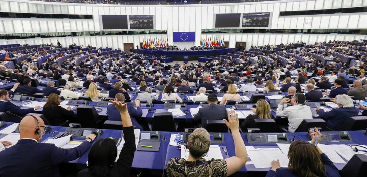 Avrupa Parlamentosu'ndan dizel ve benzinli araçlar için kritik karar