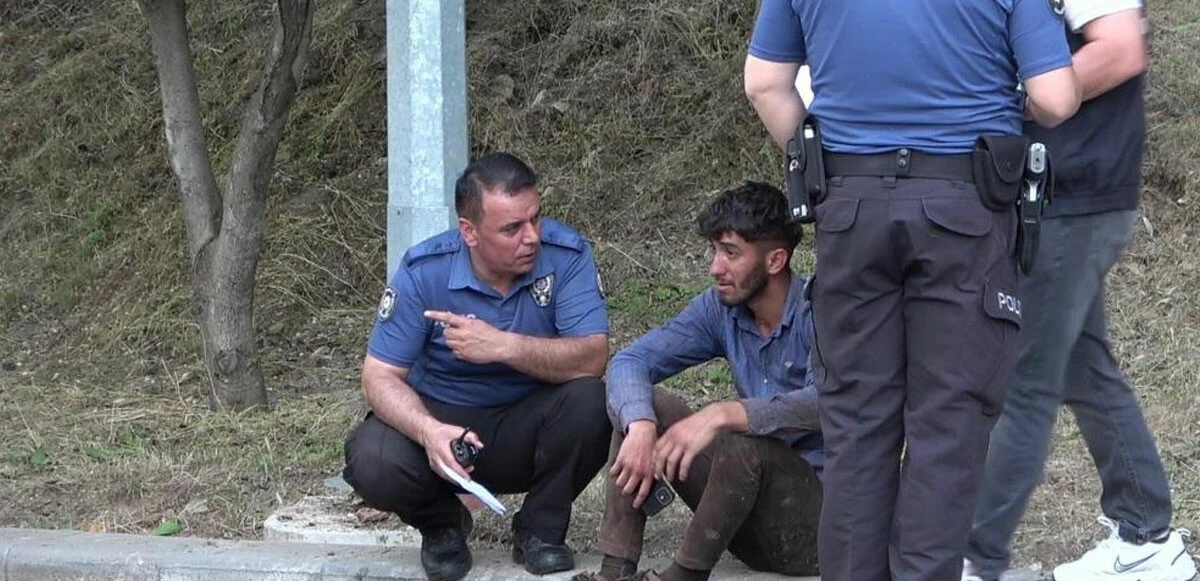 En acı yolculuk: Kendisini çeviren polise gözyaşları içinde sordu