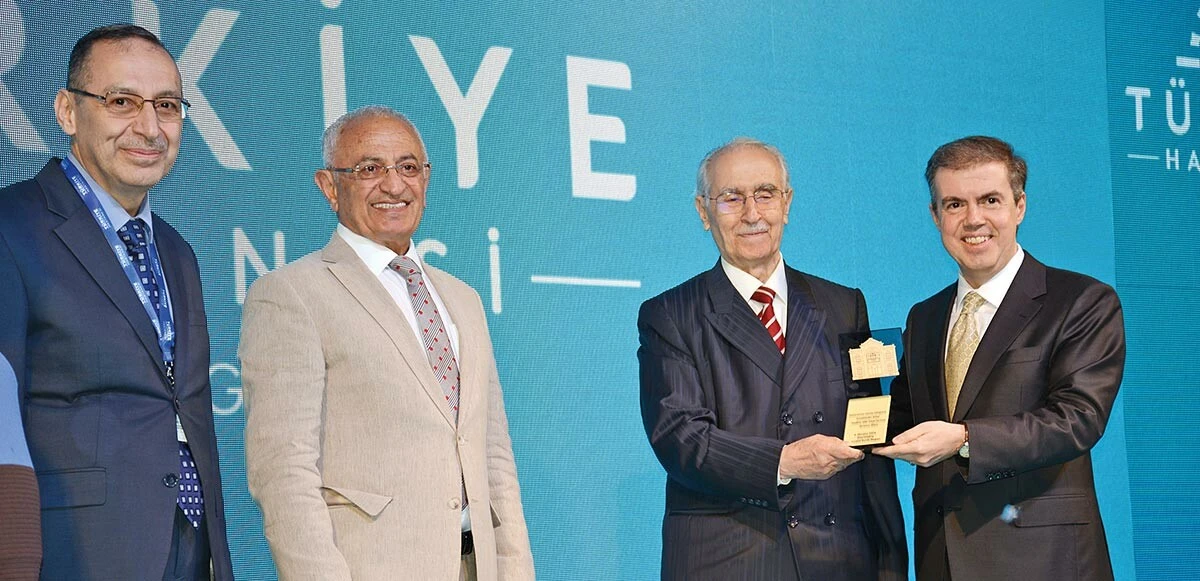 Yeni logo, yeni hedefler: Zincir hastane olacağız