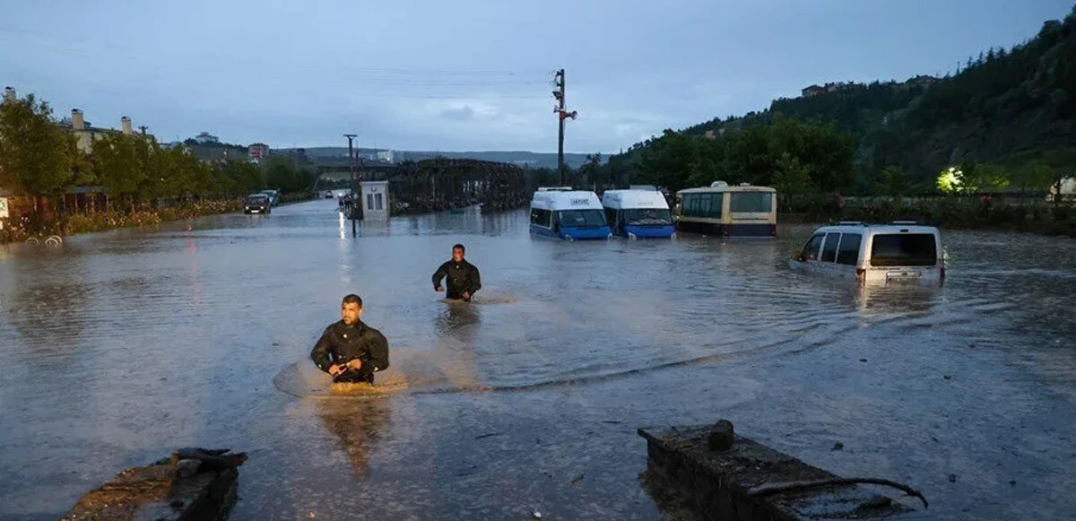 Ankara'daki sel felaketinde bilanço ağırlaşıyor: Ölü sayısı 3'e yükseldi