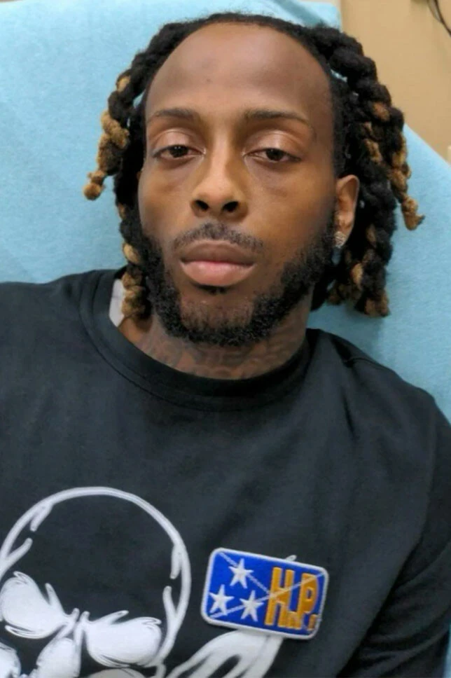 Ünlü rapçi önce ATM soyma şarkısı yaptı ardından gerçeğe dönüştürdü