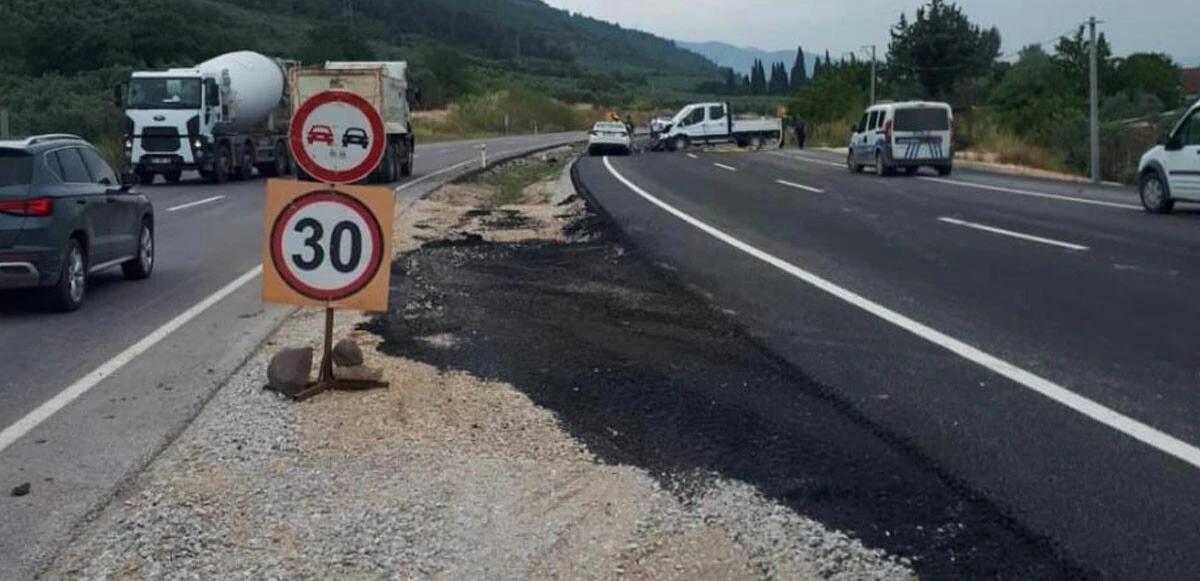 TOGG şantiyesi önünde feci kaza: 1’i ağır 3 yaralı