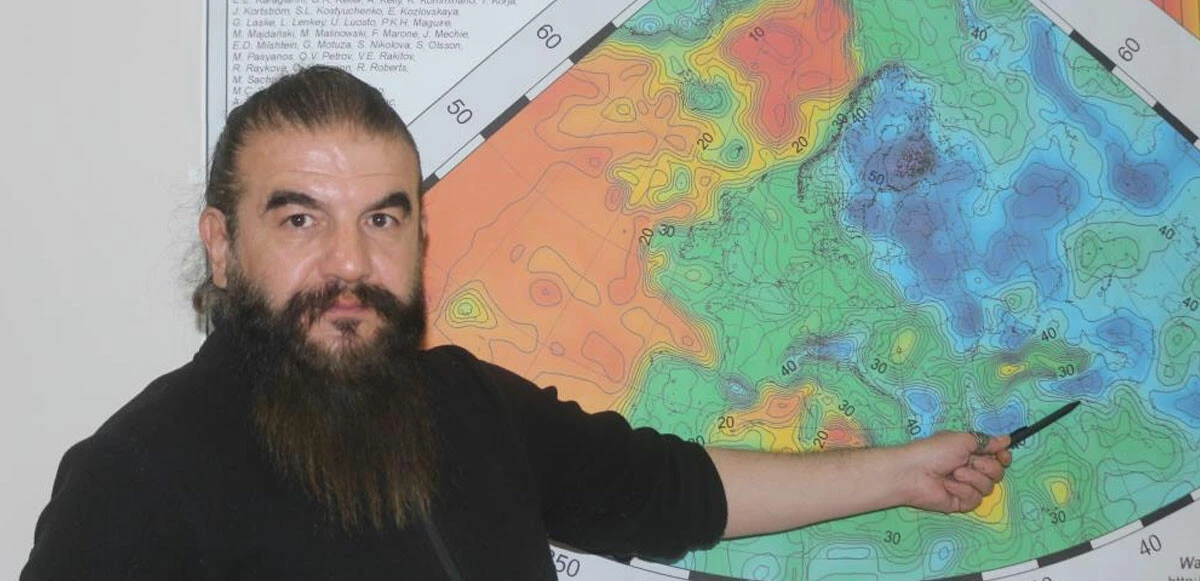 Deprem uzmanı şiddetini söyleyerek uyardı: Van yeniden sallanacak