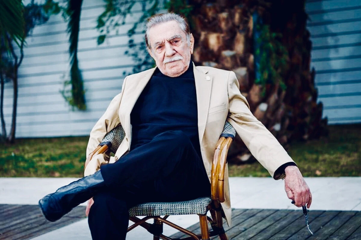 Aydemir Akbaş kimdir, kaç yaşında? Aydemir Akbaş'ın eşi Beyhan Benek kimdir, kaç kez evlendiler?