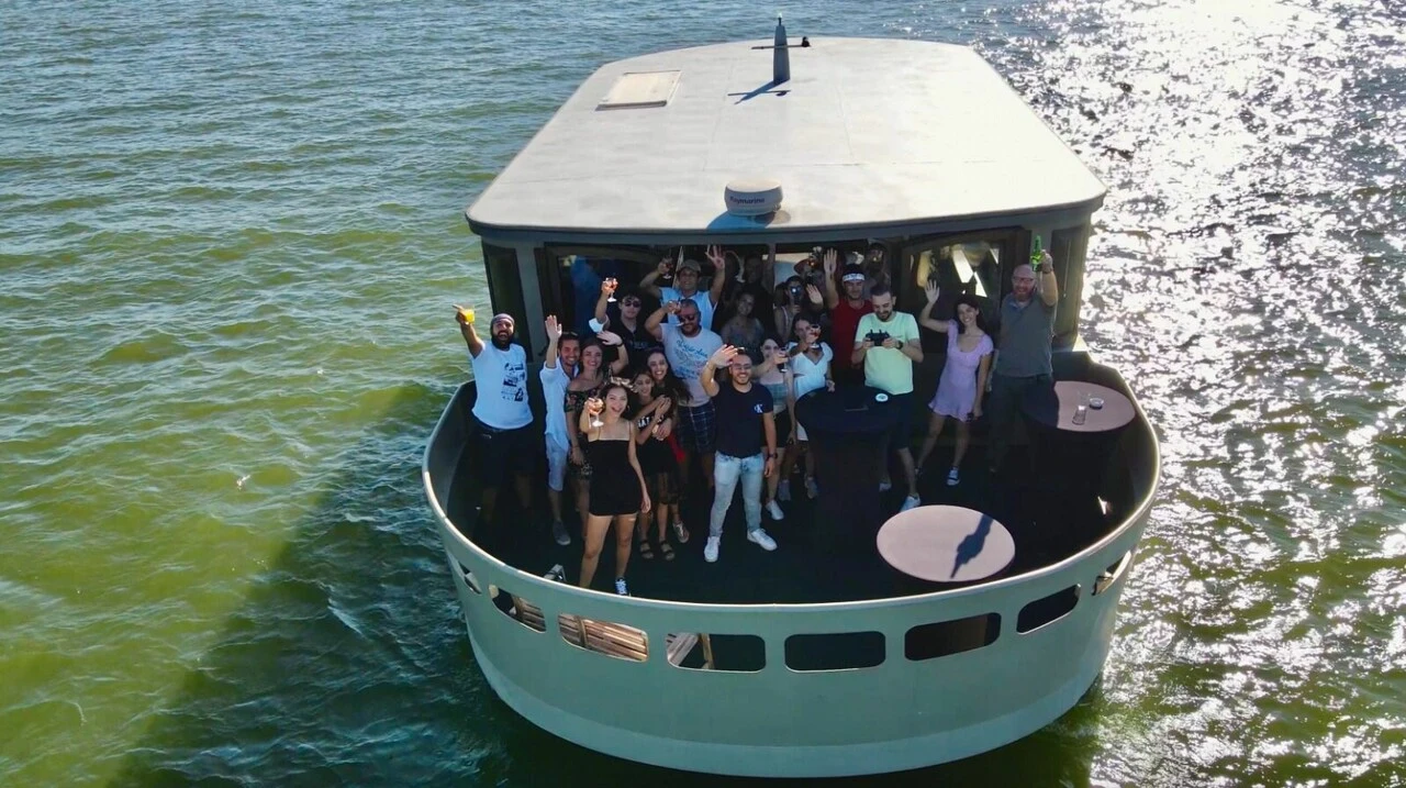 Cihan Tuna Arslan 33. yaş gününü takipçileri ile Belgrad’da kutladı