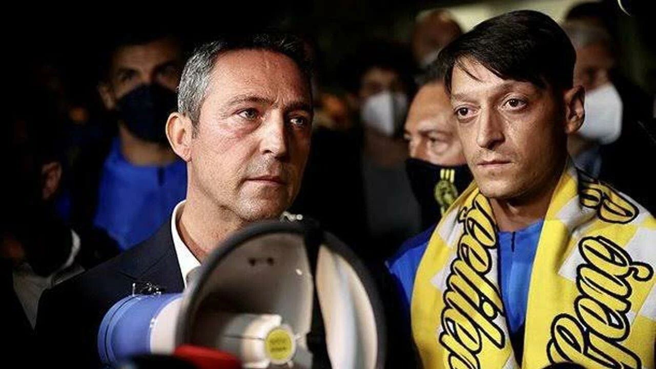 Mesut Özil'in yeni adresi belli oldu: Geri dönüyor!