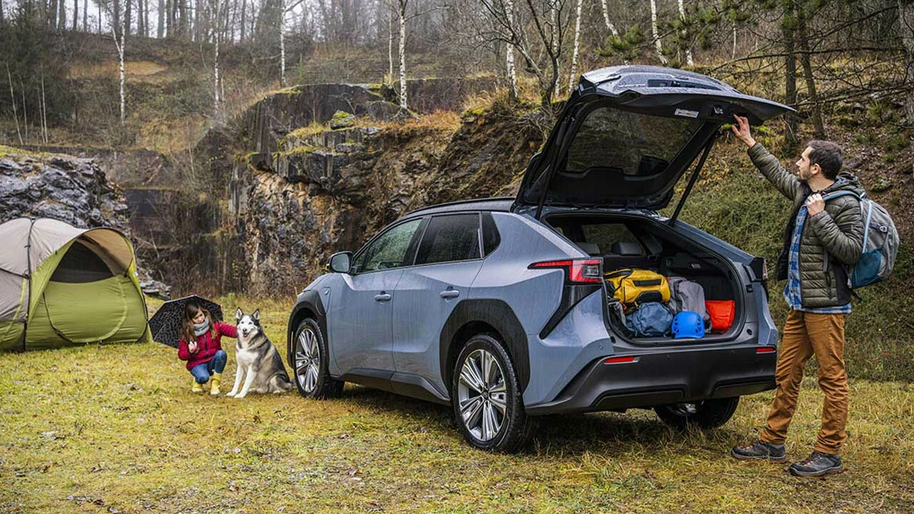 Subaru'nun ilk elektrikli otomobili 'Solterra', dudak uçuklatan fiyatıyla  Türkiye'de