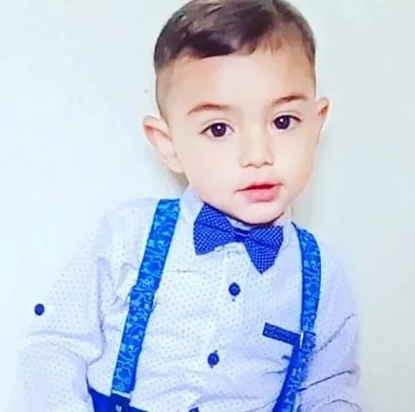 Tarlaya uçan otomobil alev aldı: 1 ölü