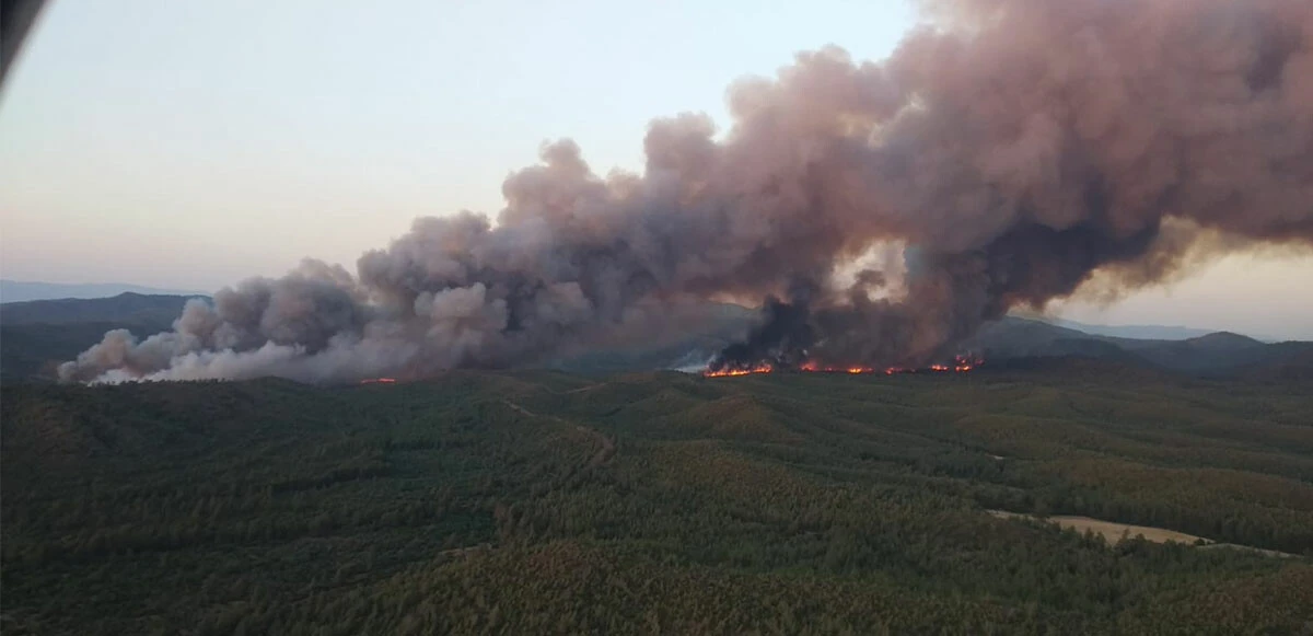 Son dakika: Ters rüzgar yangını büyütüyor! Marmaris'teki orman yangınında son durum: Savcılık soruşturma başlattı, Erdoğan da bölgede