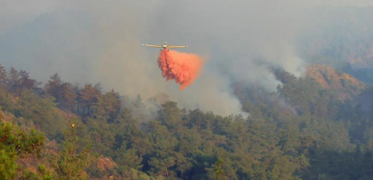 Marmaris yangınına hava muhalefeti! Uçaklarla müdahale başladı