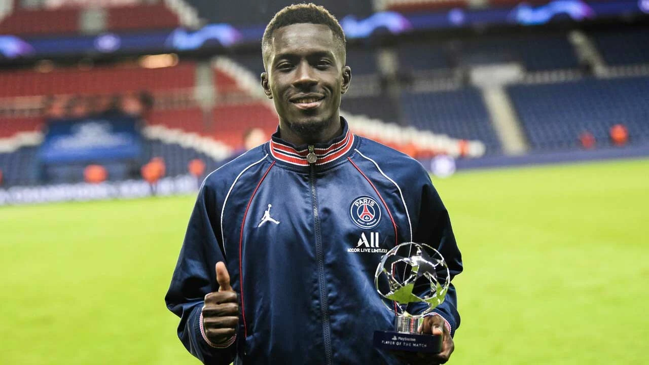 Dursun Özbek'ten Okan Buruk'a hoş geldin hediyesi: PSG'li yıldızı getiriyor!