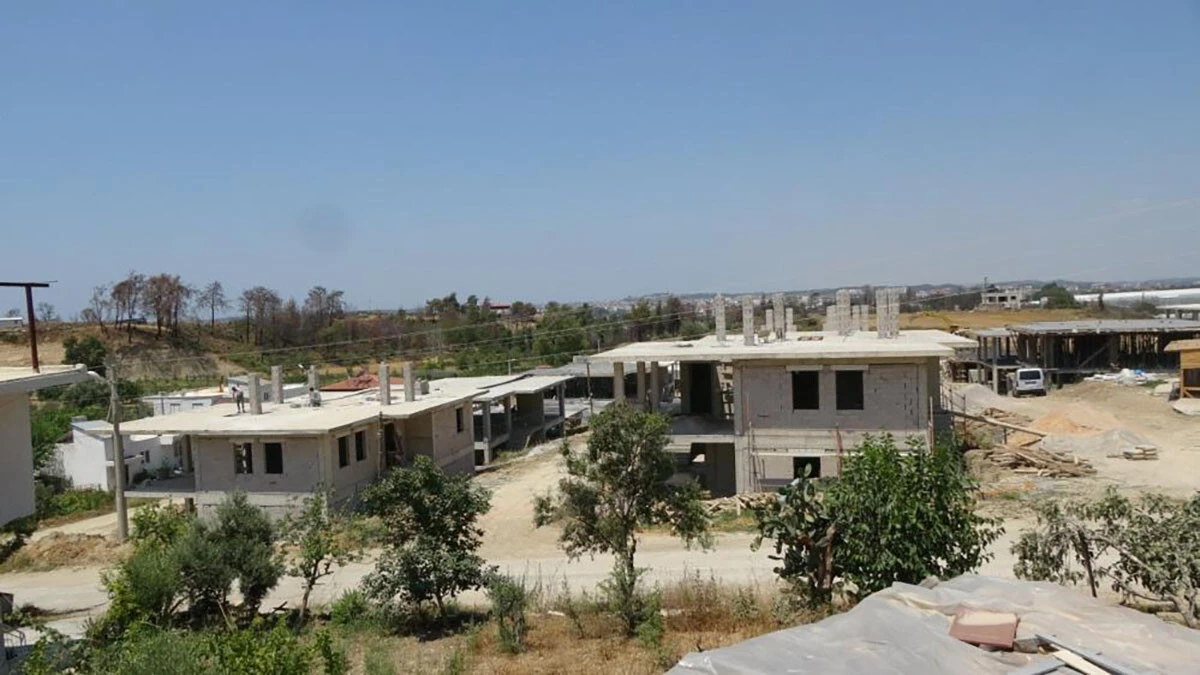 Yeni evine kavuşan yangınzedenin sevinç gözyaşları