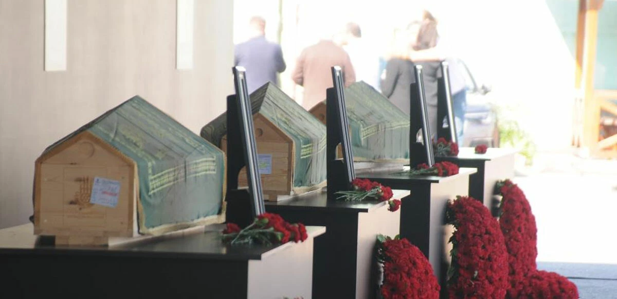 Eczacıbaşı çalışanlarına acı veda: Feryatlar yürekleri dağladı